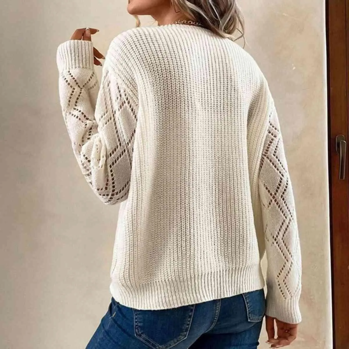 Alessa Contrast V-Neck Sweater, 2 Colors