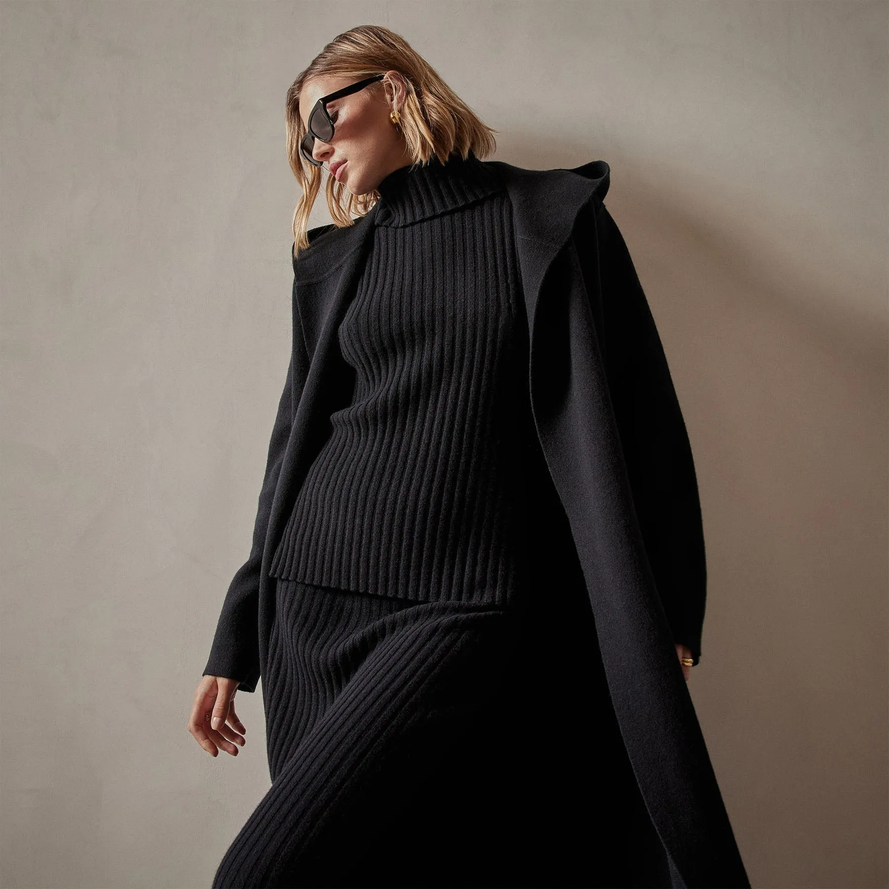 Cashmere Hooded Coat - Black