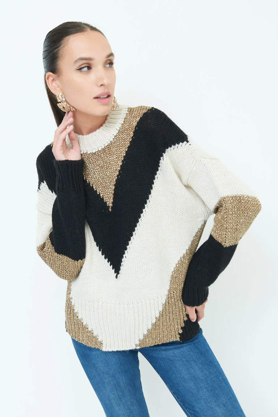 Chic chevron pattern sweater wholesale