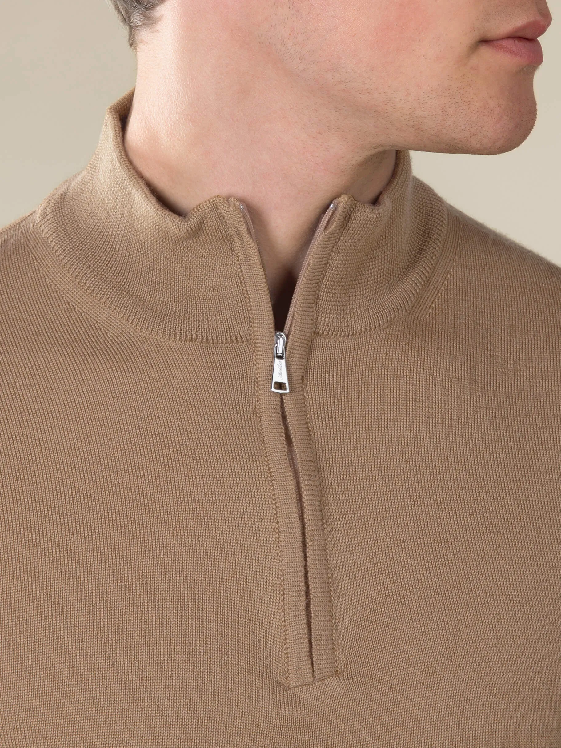 Extrafine Merino Zipper Sweater Beige