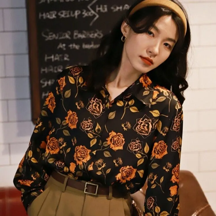 Longsleeve Shirt With Rose Pattern