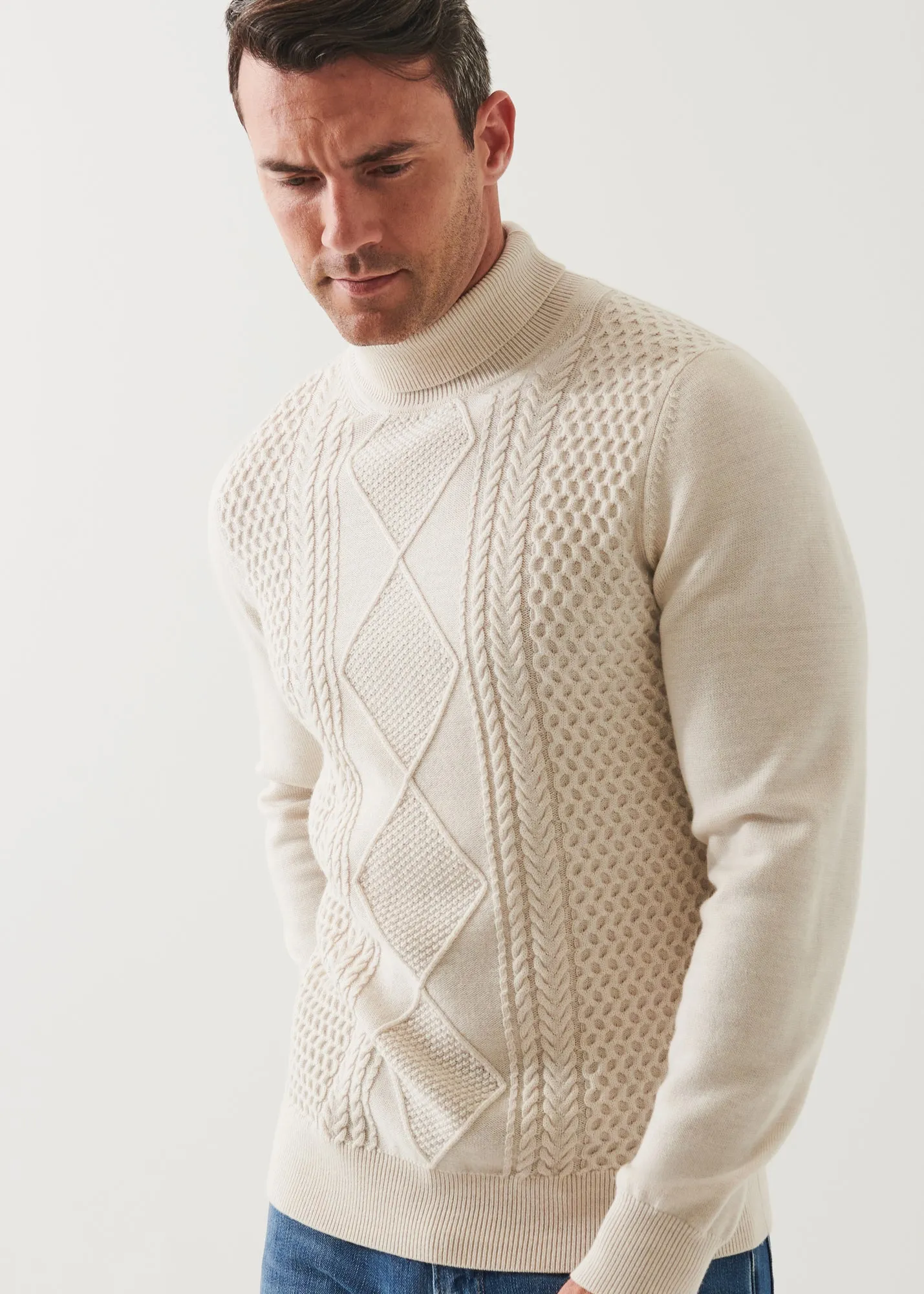 MERINO TEXTURED KNIT SWEATER