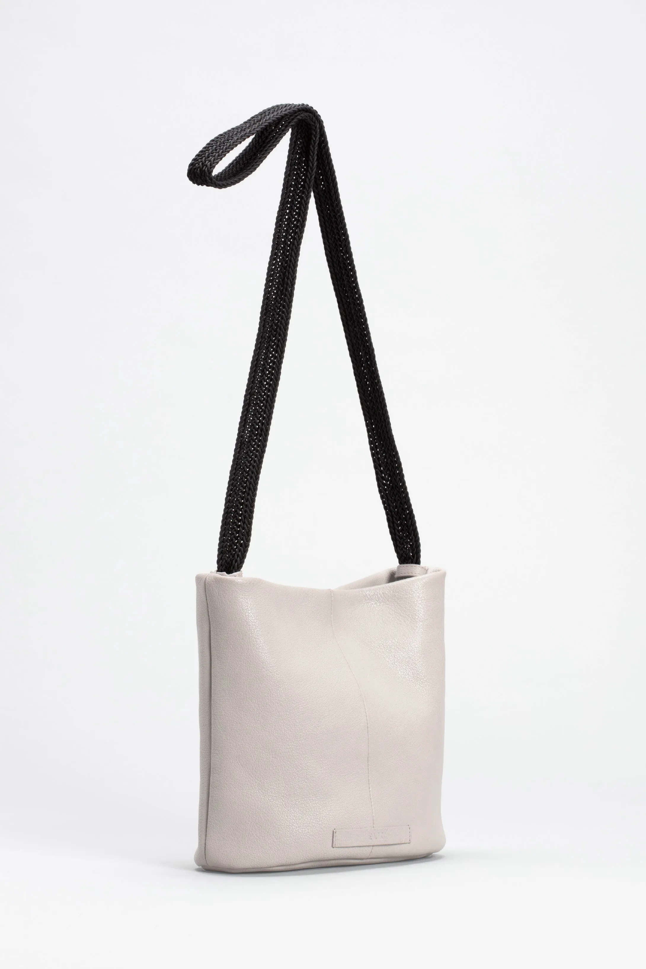 Tolmo Bag