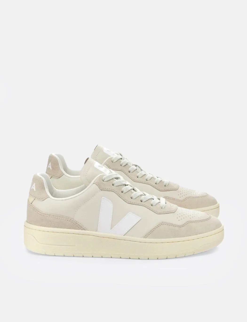 Veja V-90 O.T. Leather Trainers - Pierre/White